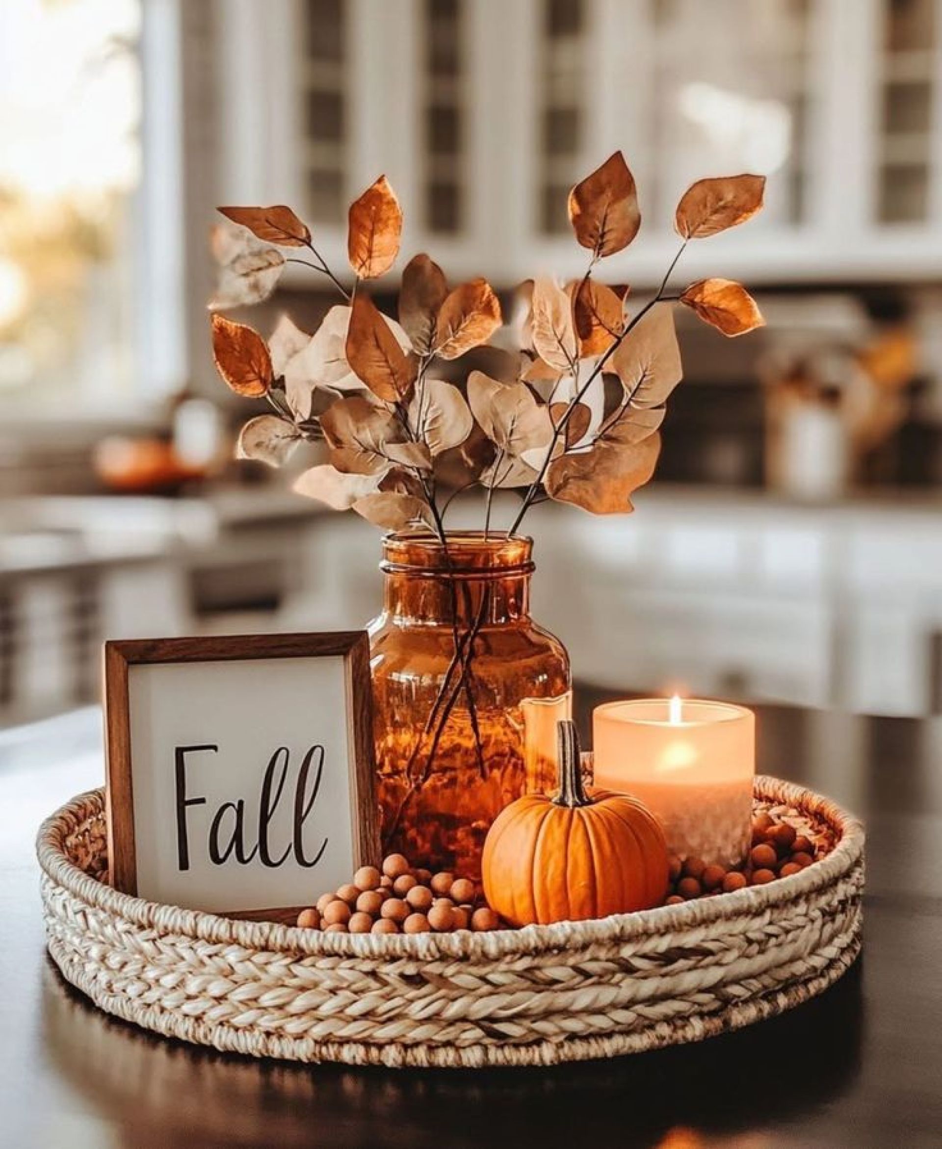 Le 5 migliori candele dai profumi autunnali per scaldare la vostra casa.